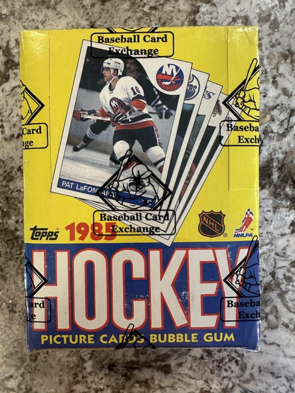 1985 Topps Hockey BBCE Wrapped Wax Box